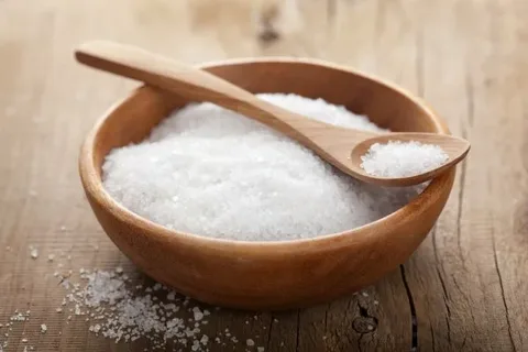 تصویر 1 از قیمت نمک دریایی سودمند + خرید باور نکردنی